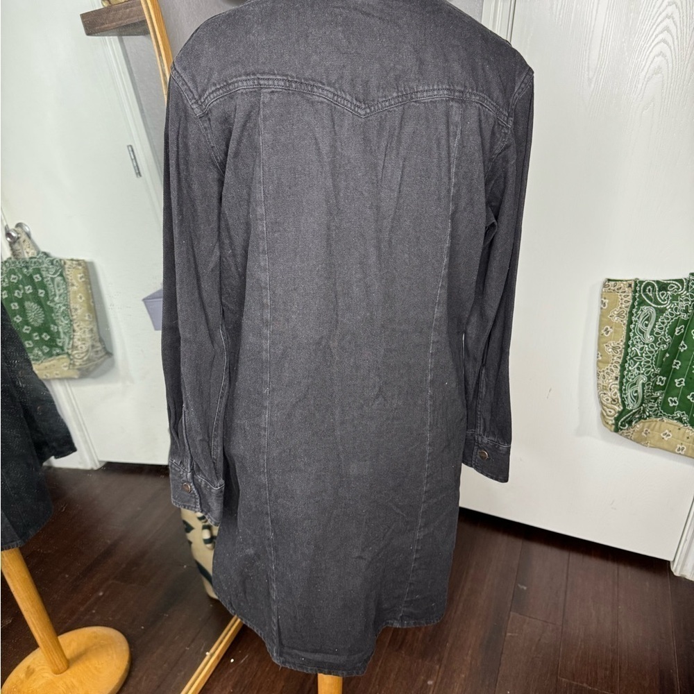 Black‎ Denim Button-Up Dress - Picture 3 of 5